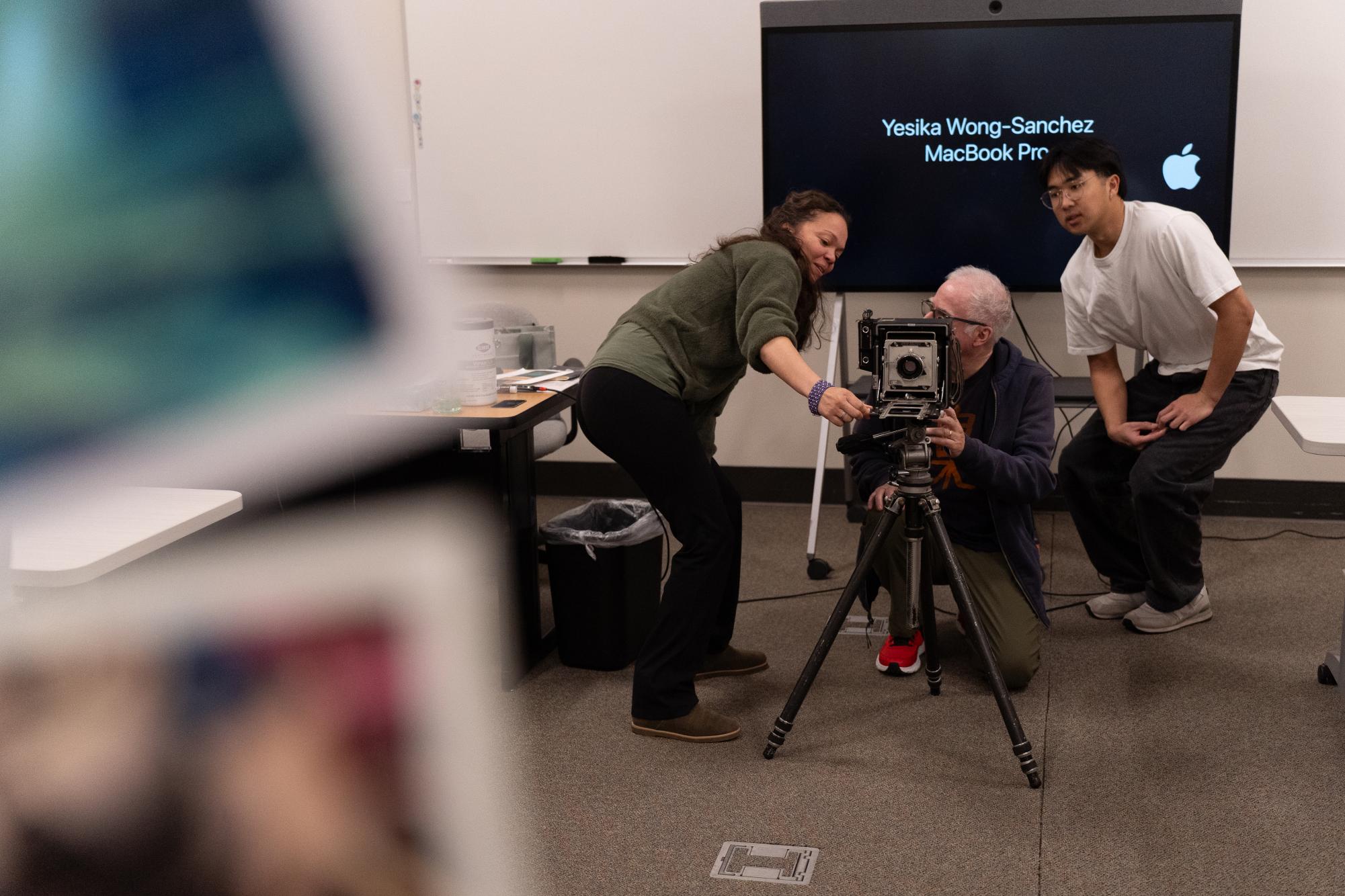 Skyline Learning Commons launches photography workshop